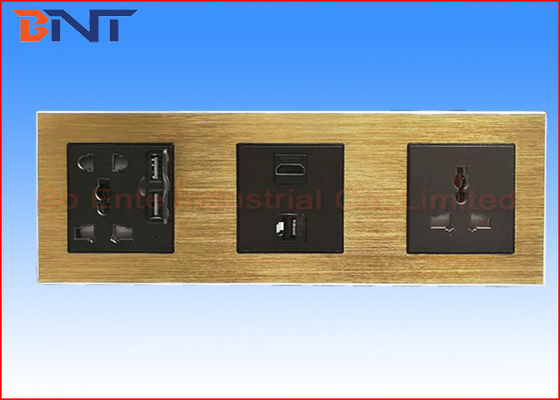 3 placas del enchufe de pared de la manera para la sala de clase de las multimedias/el sitio de entrenamiento