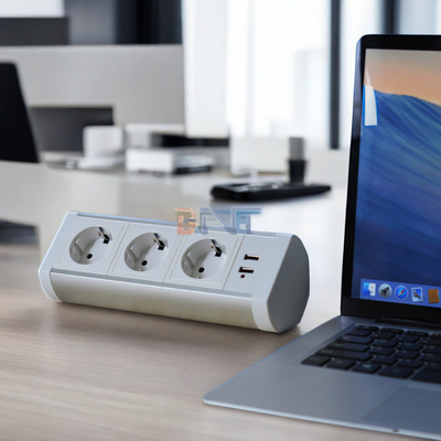 Clampada Boente en el escritorio montaje de escritorio extraíble enchufe de corriente con usb / montaje de la pinza de la mesa enchufe de corriente