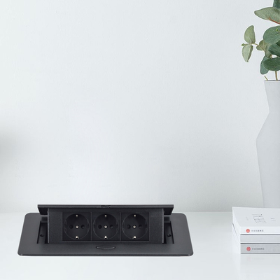 OEM/ODM EU Power Strip Extension Socket Tower 16A 3 Outlets IP44 para el Reino Unido EE.UU. CN para la electrónica