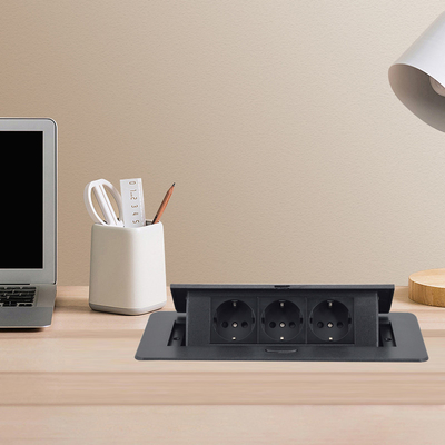 OEM/ODM EU Power Strip Extension Socket Tower 16A 3 Outlets IP44 para el Reino Unido EE.UU. CN para la electrónica