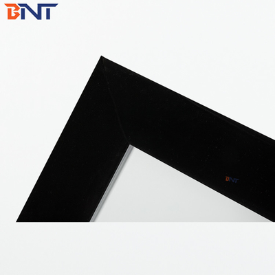 Bnt250 pulgadas Tejido blanco mate Pantalla de proyector plegable rápida con marco plegable de metal de aluminio cuadrado