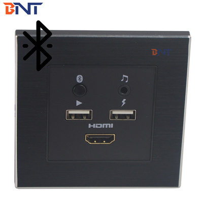 Mini Media Hub montado con el puerto de carga de energía USB 5 V 2.1 A