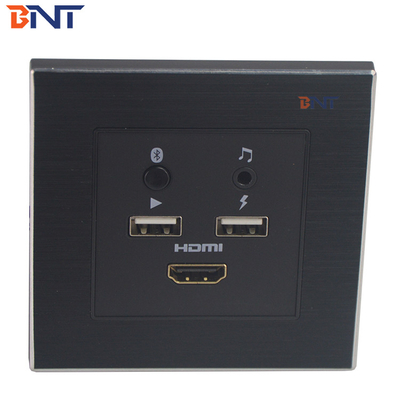 Mini Media Hub montado con el puerto de carga de energía USB 5 V 2.1 A