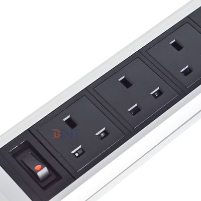 Enchufes de alimentación multifunción de escritorio con conexión eléctrica 3AC Enchufe incorporada USB A + USB C Enchufes de carga