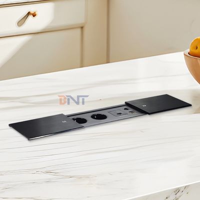 Toma de corriente eléctrica de sobremesa Euro de doble deslizamiento, 2 enchufes de CA y USB A+C IP44 para uso en oficina